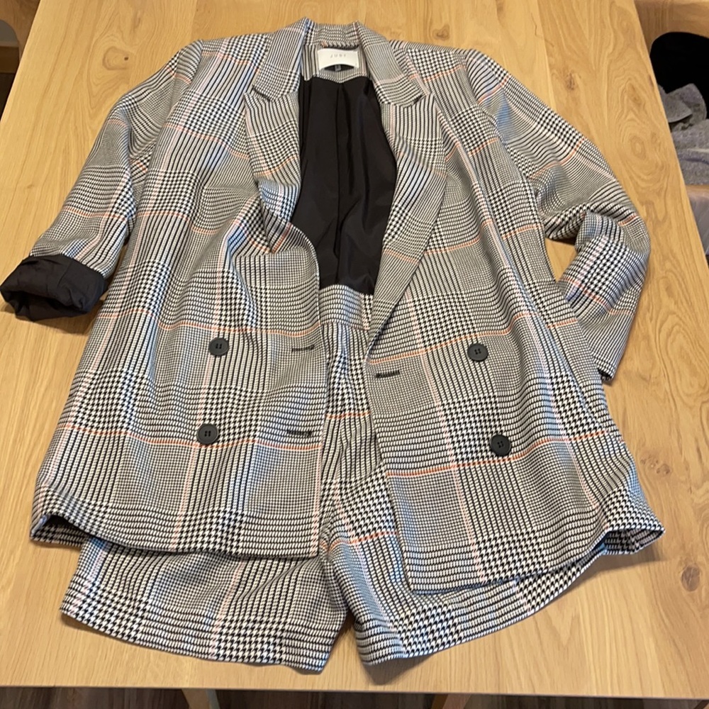 Just brand female suit combo